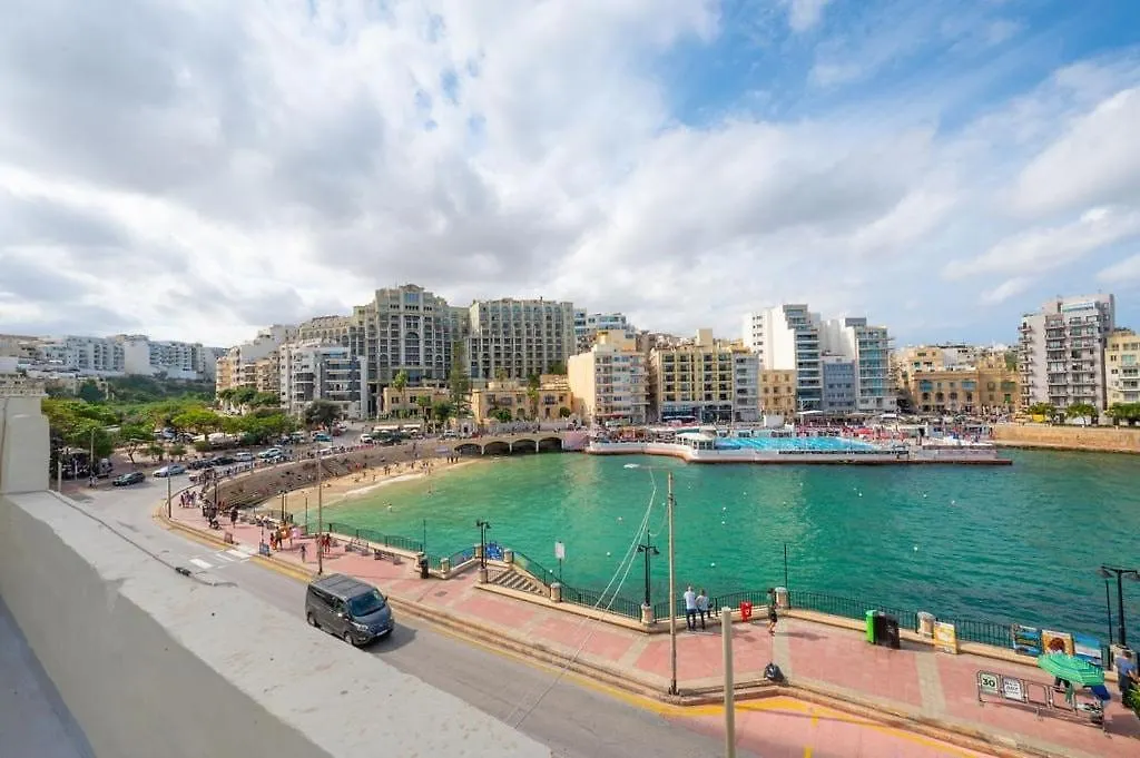 Villa Seafront 3-Bed Palazzino With Jacuzzi, Heart Of Balluta Sliema